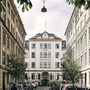 Facade Hotel Kong Arthur