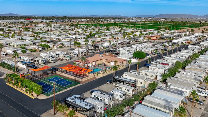 Escape to Paradise: Arizona Green Valley RV Resort, Your Oasis in the Desert