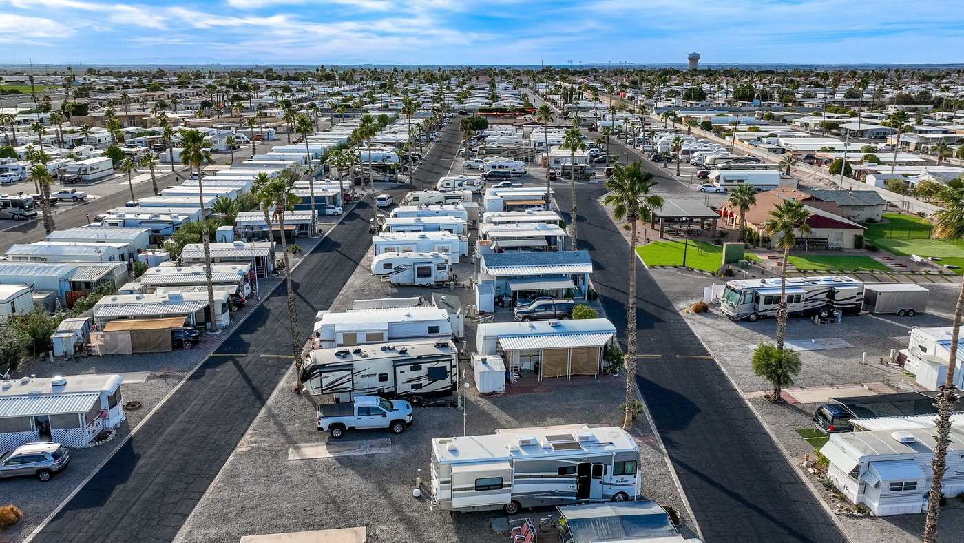 DESERT HOLIDAY RV RESORT Prezzi e Recensioni 2024