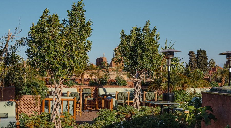 Our terrace is now open, just in time for spring's most beautiful days.
Come have a look! We're open from Tuesday to Sunday