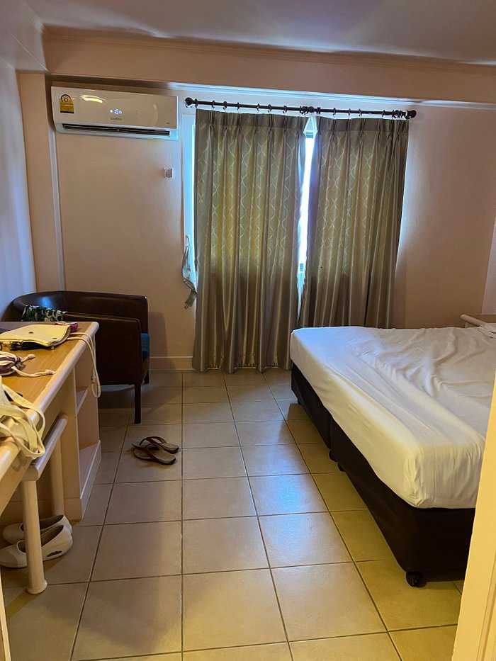 PATANG LEGEND HOTEL - Prices & Specialty Hotel Reviews (Patong, Phuket)
