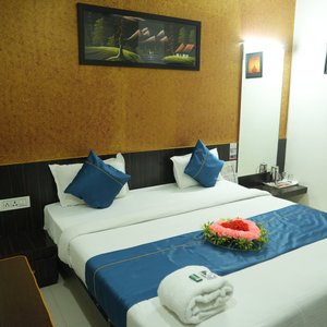 Avon Suite