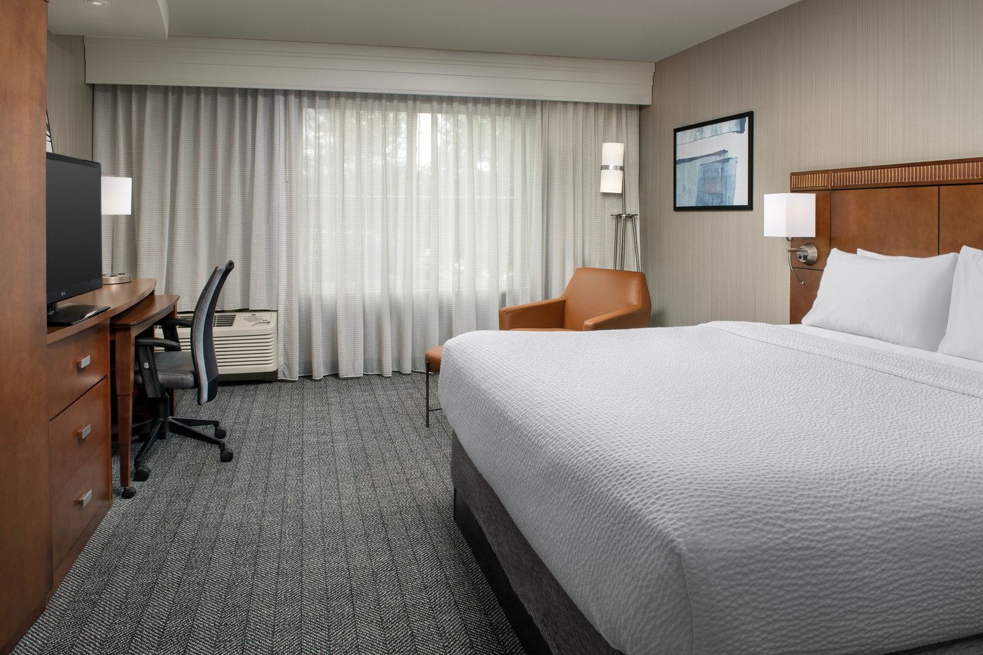 COURTYARD BY MARRIOTT SEATTLE KIRKLAND - Updated 2024 Prices & Hotel ...