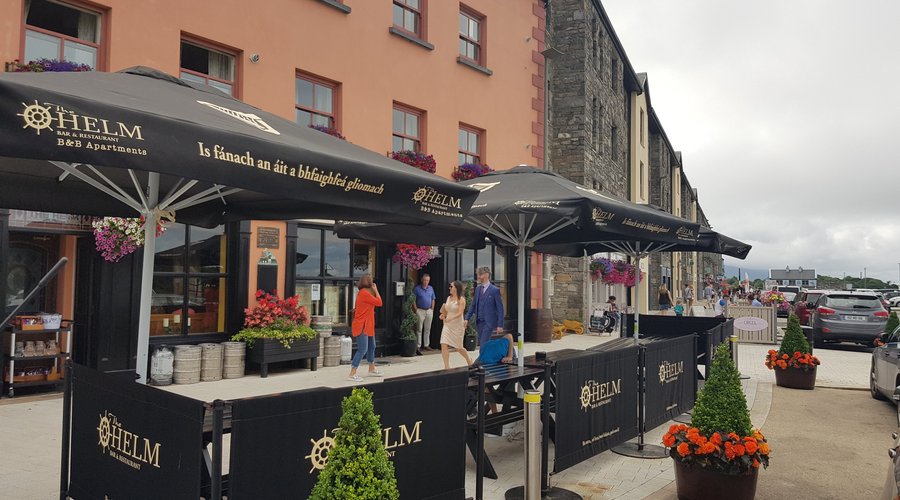 Outdoor Seating