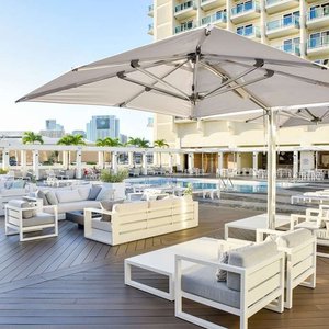 Ala Moana Honolulu by Mantra in Oahu