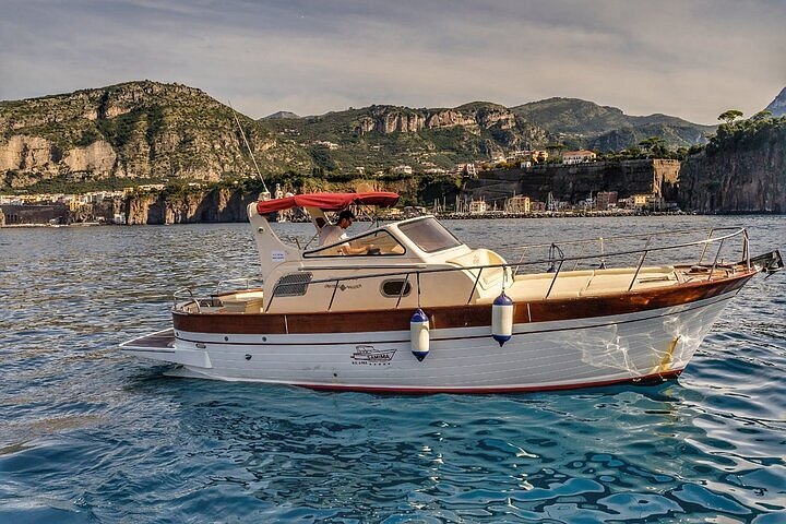 private boat tour from sorrento to capri