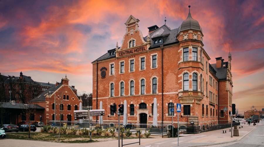craft beer central hotel Gdansk building 