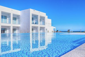 Piscine et plage