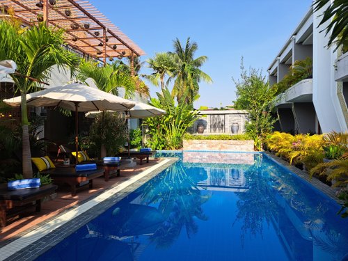 CAMBANA LA RIVIERE HOTEL $34 ($̶1̶0̶6̶) - Updated 2023 Prices & Reviews ...