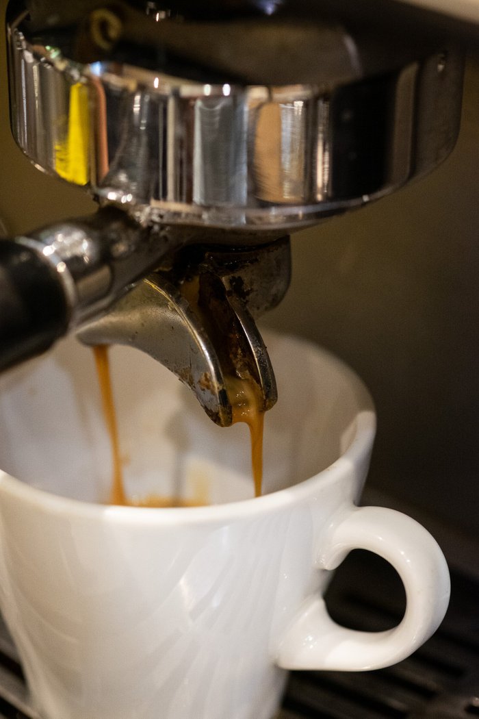 Cafetera expreso portátil Outin: El arte de un café perfecto en cualquier  lugar