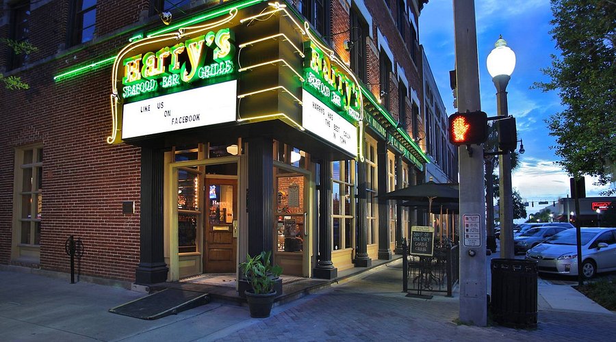 Harry's Seafood Bar and Grille