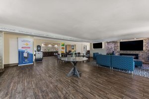 Quality Inn & Suites in Charlotte
