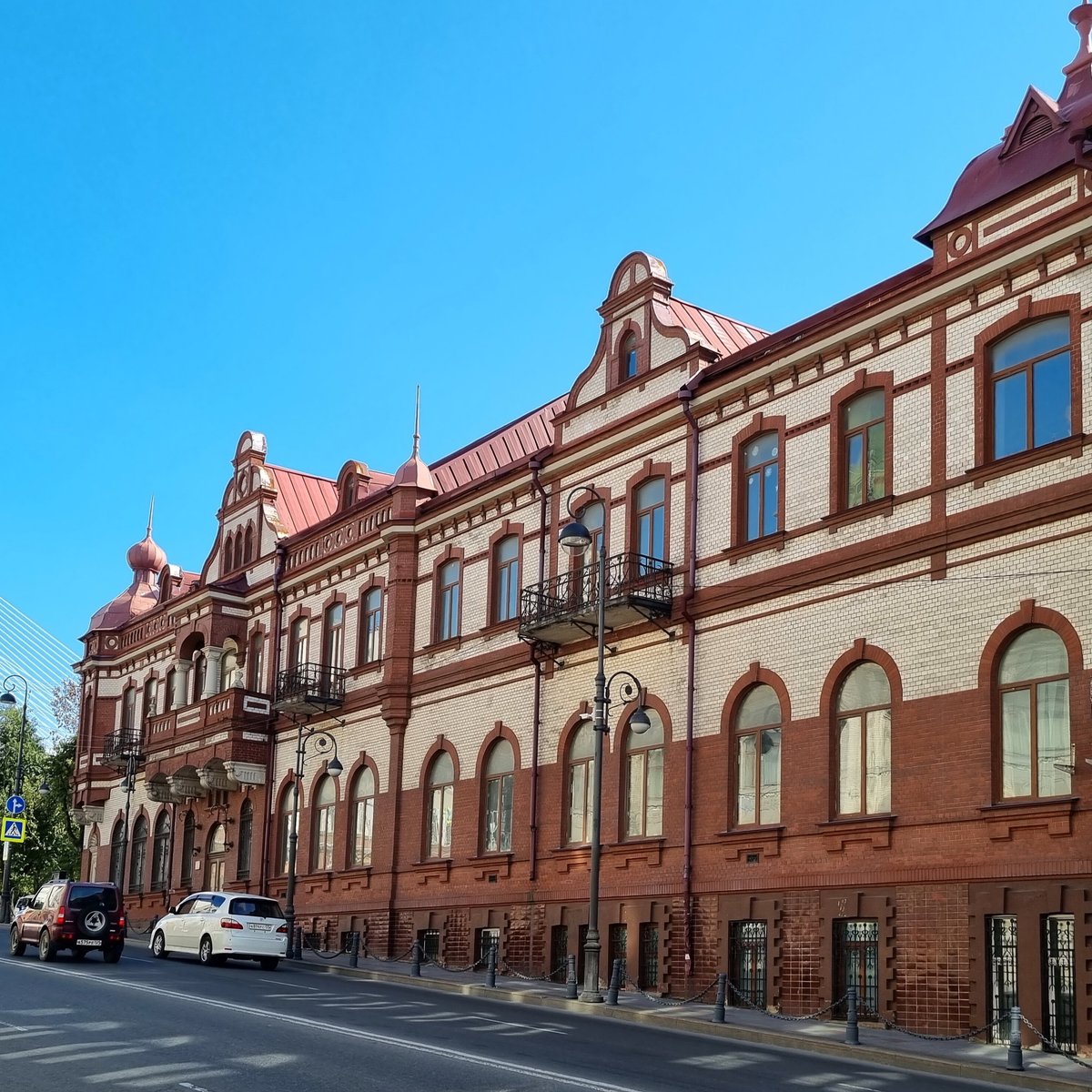 Административное здание торгового дома Кунст и Альберс, Владивосток: лучшие  советы перед посещением - Tripadvisor