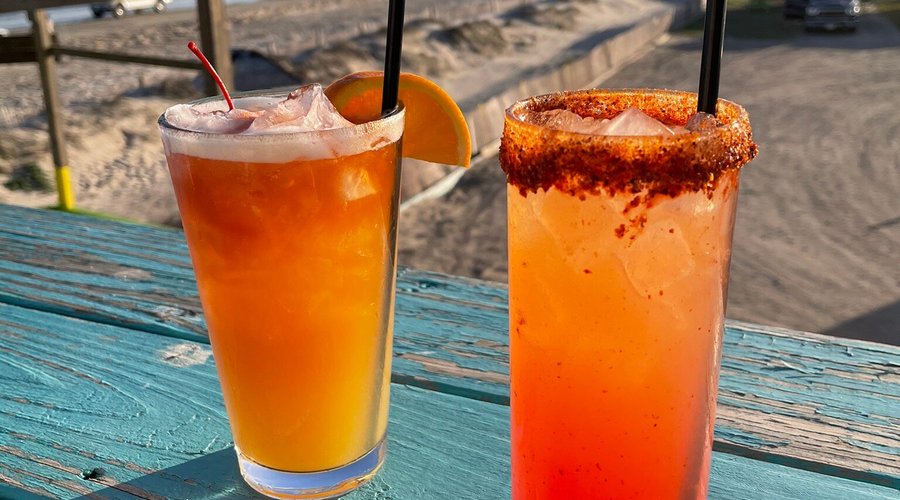 Beach Front Deck Bar & Grill
