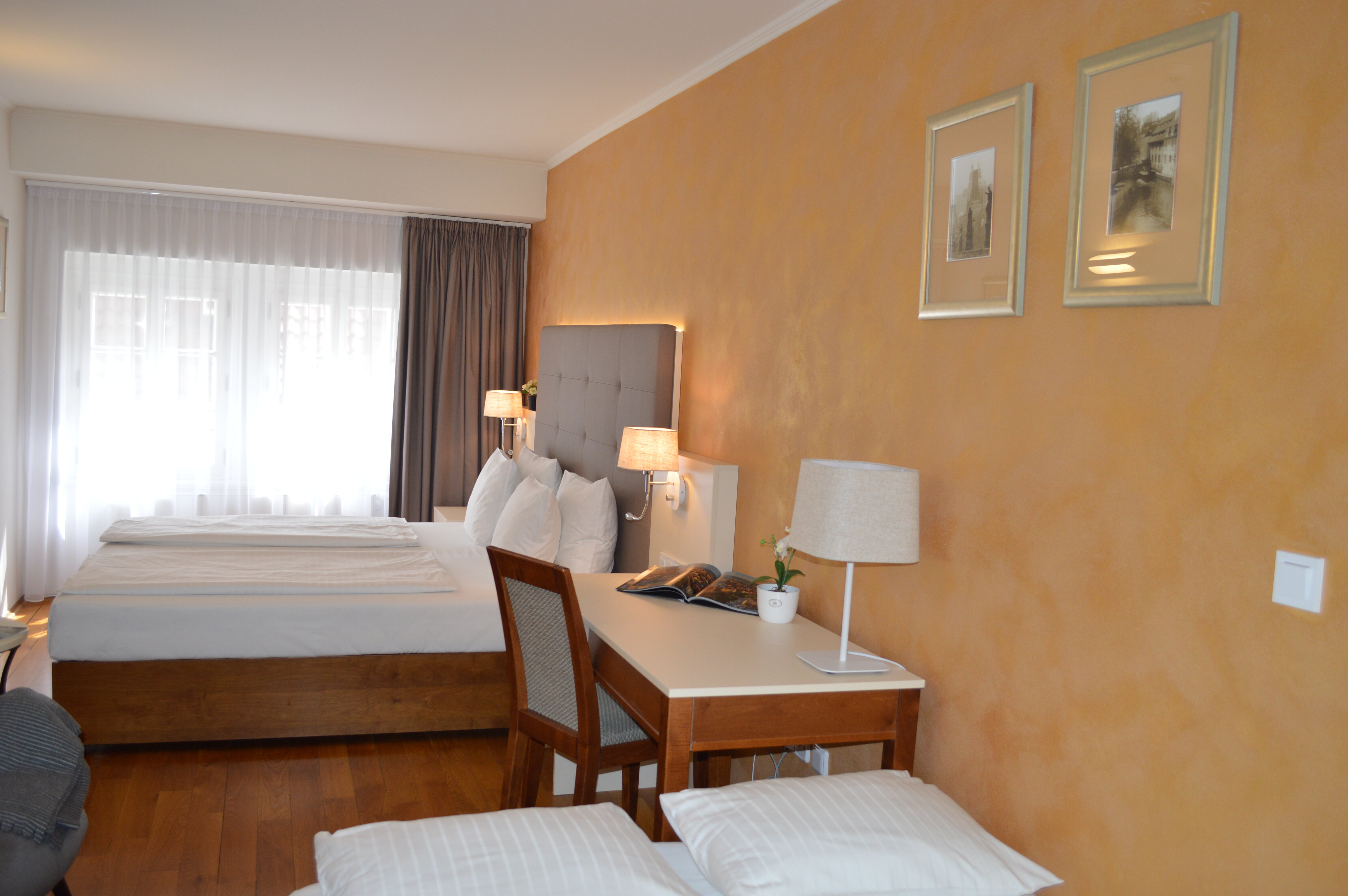 THE GOLDEN WHEEL HOTEL 68 1 0 3 Prices Reviews Prague