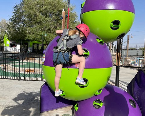 Giant Jenga Game - Lubbock Event Rentals