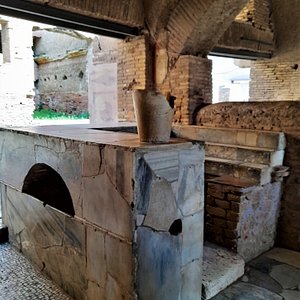 Cattedrale Di S. Aurea (Ostia Antica) - Tripadvisor