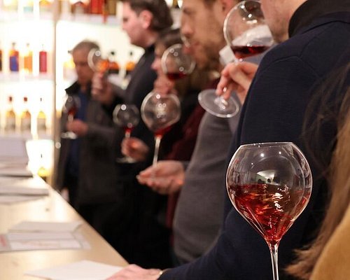 Why you should go wine tasting when travelling - Unorthodox Travel