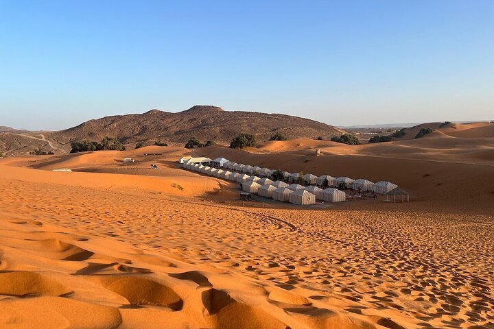 日間ツアー、提供元：Marrakech　Life　メルズーガ砂漠砂丘経由でマラケシュへのベスト　Tripadvisor　City　フェズ、3　モロッコ