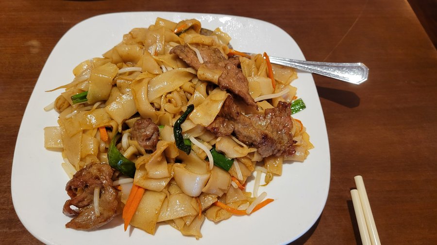 Beef chow fun @$12.45