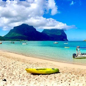 Lagoon Beach at Lord Howe Island.  An easy walk from Oceanview Apartments and great for snorkelling.