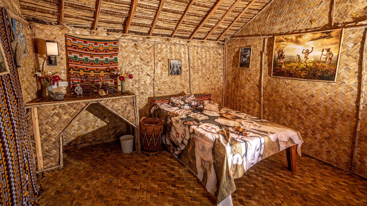 canabals Canabals, Head Hunters & Sorcery - Review of Bird Of Paradise Hotel,  Goroka, Papua New Guinea - Tripadvisor