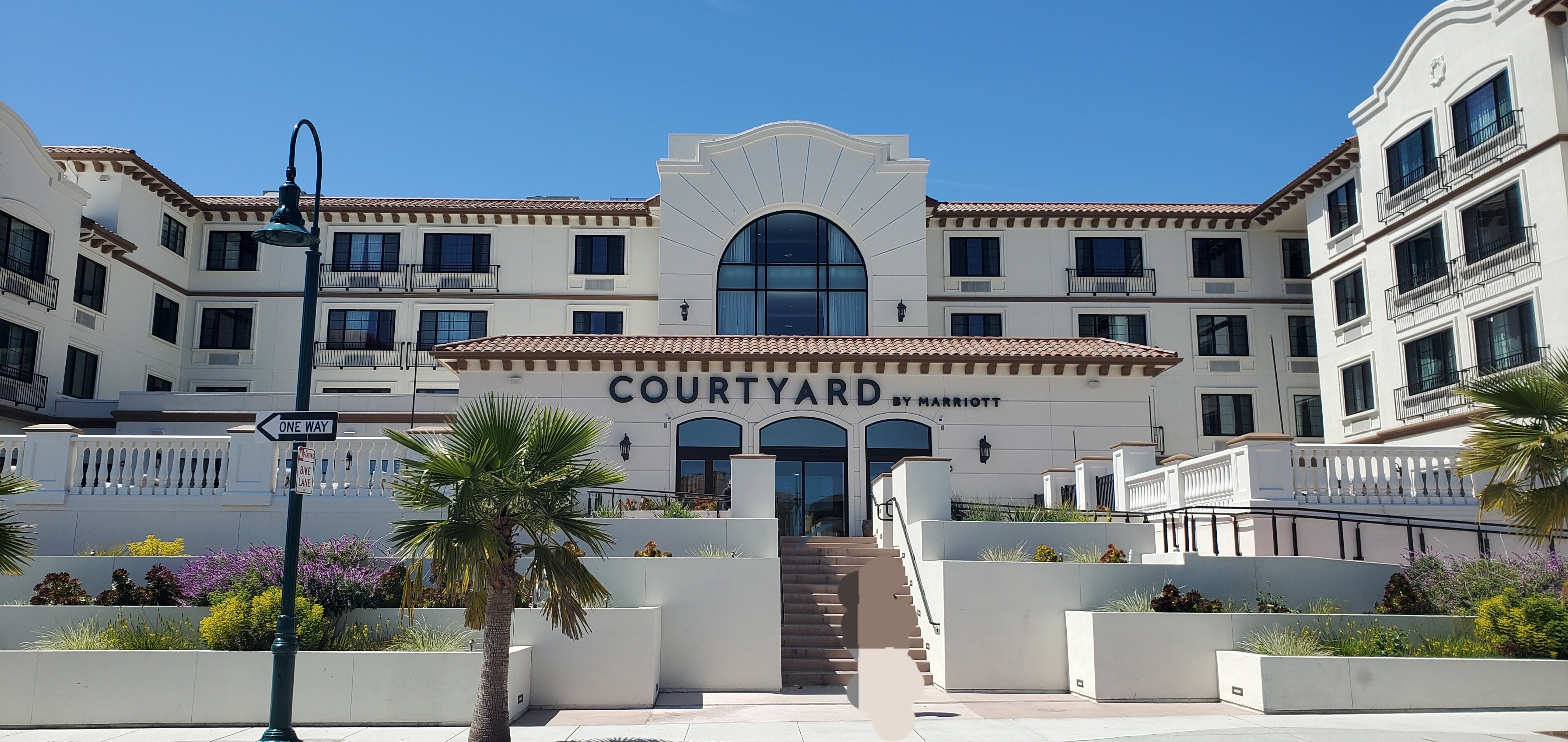 COURTYARD BY MARRIOTT SANTA CRUZ 149 1 6 1 Updated 2024