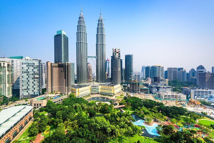 Teen girls in Kuala Lumpur