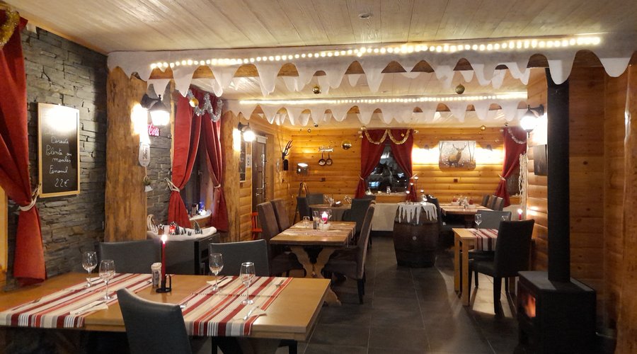 Notre restaurant décoré pour Noël 