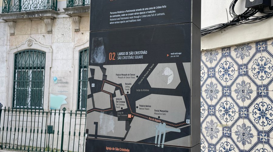 Igreja Paroquial de Sao Cristovao e Sao Lourenco - historic information 