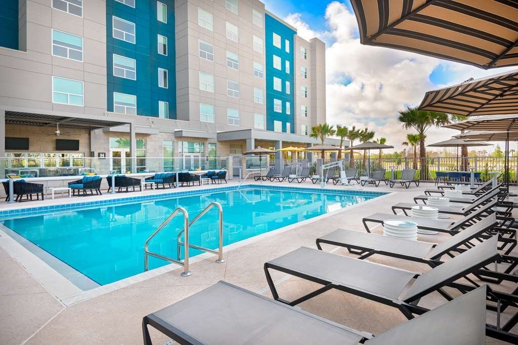 Hyatt House Orlando Airport Pool Pictures & Reviews - Tripadvisor