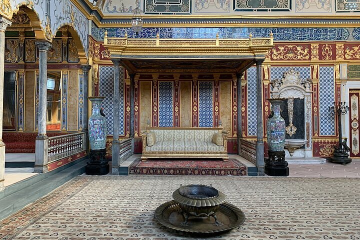 topkapi palace harem tour