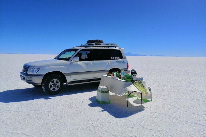 2024 La Paz: Uyuni Salt Flats Tour by Bus