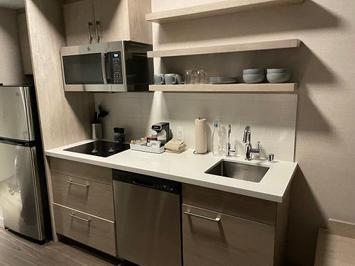 Functional Kitchenette ?w=500&h= 1&s=1