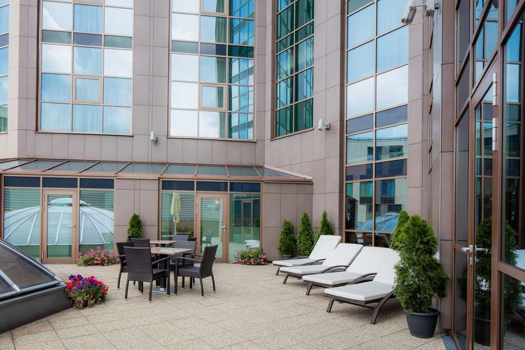 DOUBLETREE BY HILTON HOTEL BRATISLAVA Ab 102€ (1̶5̶9̶€̶): Bewertungen ...