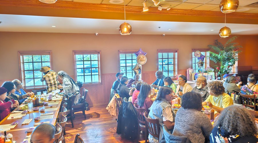 Nikola's Restaurant