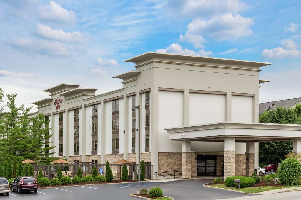 HAMPTON INN BLOOMINGTON $116 ($̶1̶3̶6̶) - Updated 2023 Prices & Hotel ...