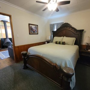 Cabin 5 with A/C and Roku Smart TV sleeps 2.