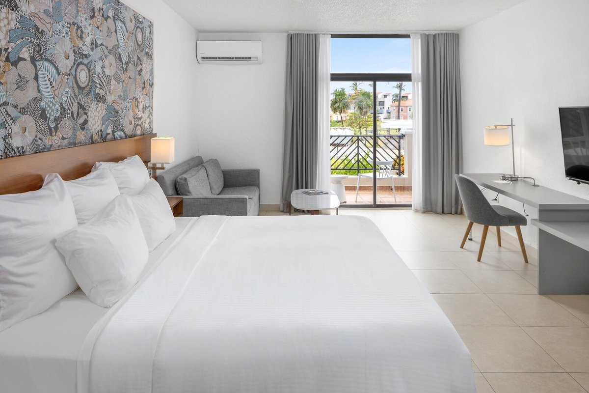 Wyndham Palmas Beach & Golf Resort Rooms: Pictures & Reviews - Tripadvisor