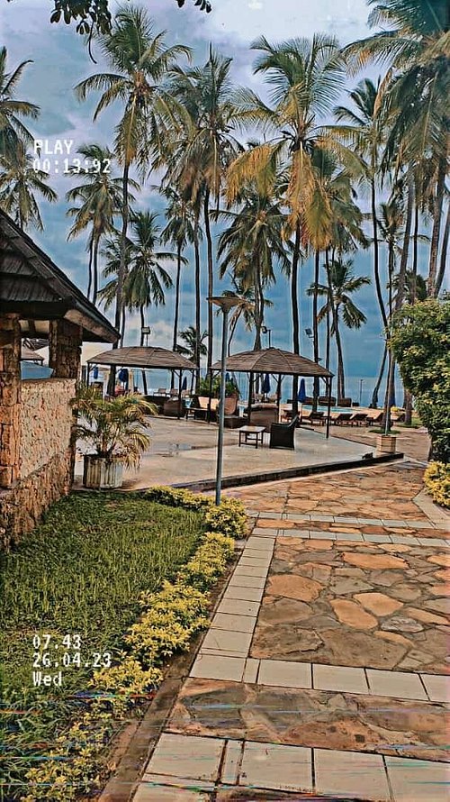 Kenya Bay Beach Hotel Bamburi Tarifs 2023 Et 9 Avis