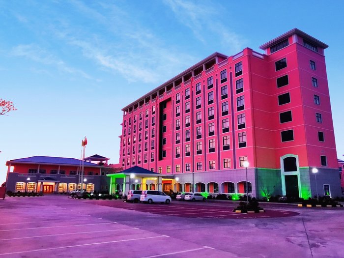 GOLDEN PEACOCK HOTEL BLANTYRE - Updated 2024 Prices, Reviews, and Photos