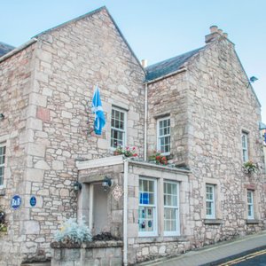 Outside View of front of Meadhon Guest House Jedburgh
