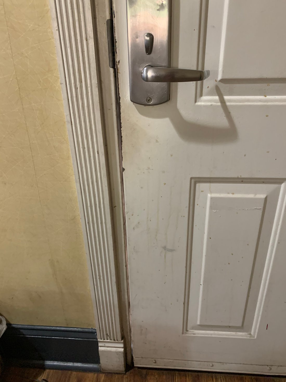 DELUXE INN - Motel Reviews (Savannah, GA)