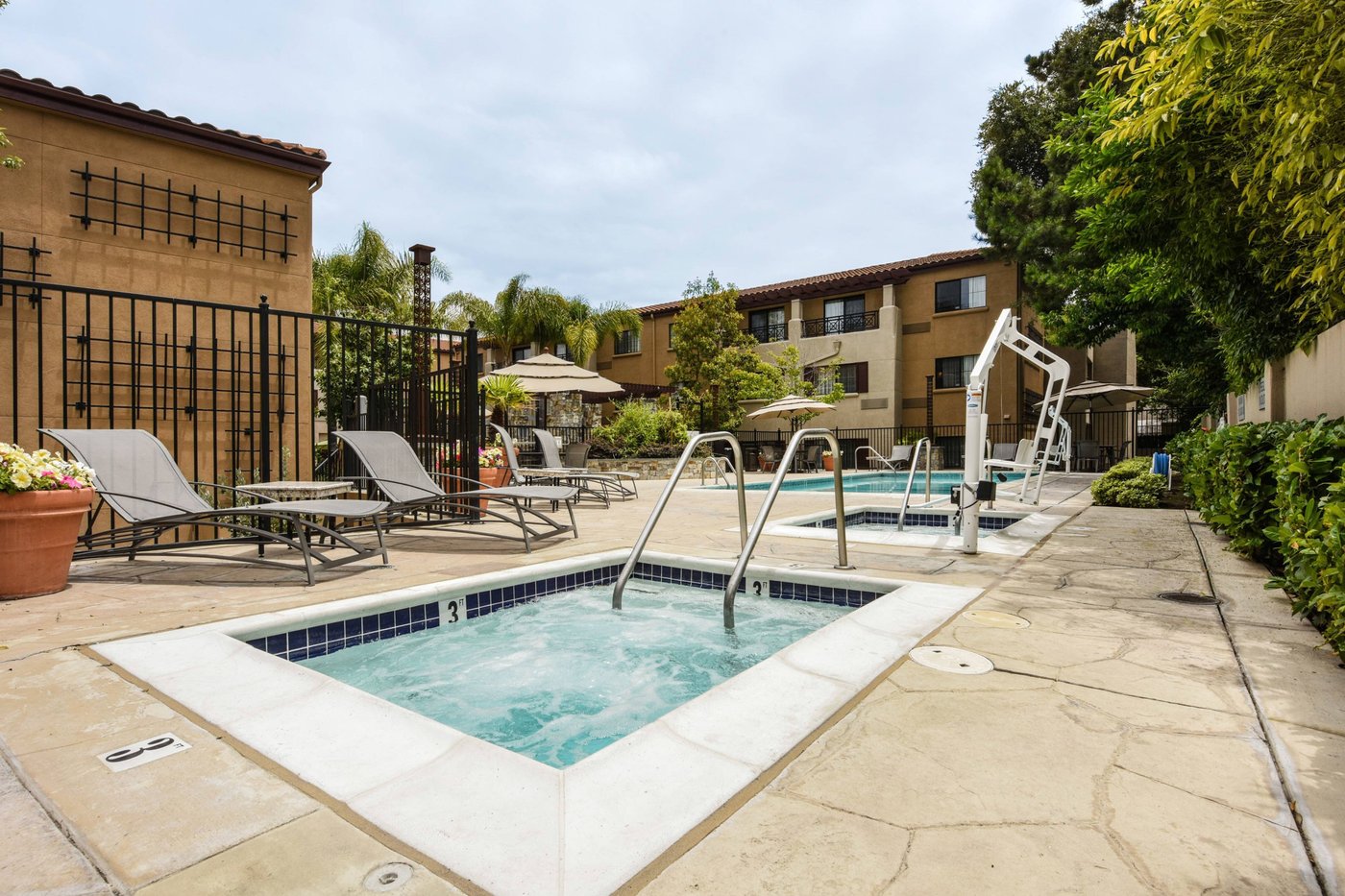 COURTYARD BY MARRIOTT PALO ALTO LOS ALTOS $183 ($̶2̶5̶9̶) - Updated ...