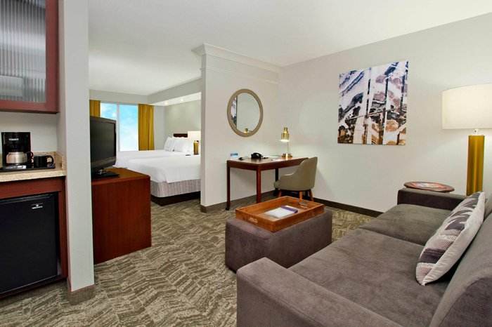 Springhill Suites By Marriott Chesapeake Greenbrier $121 ($̶1̶5̶7̶ 