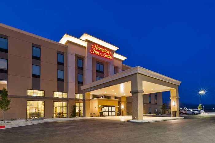 HAMPTON INN & SUITES WELLS - Updated 2023 Prices & Hotel Reviews (NV)