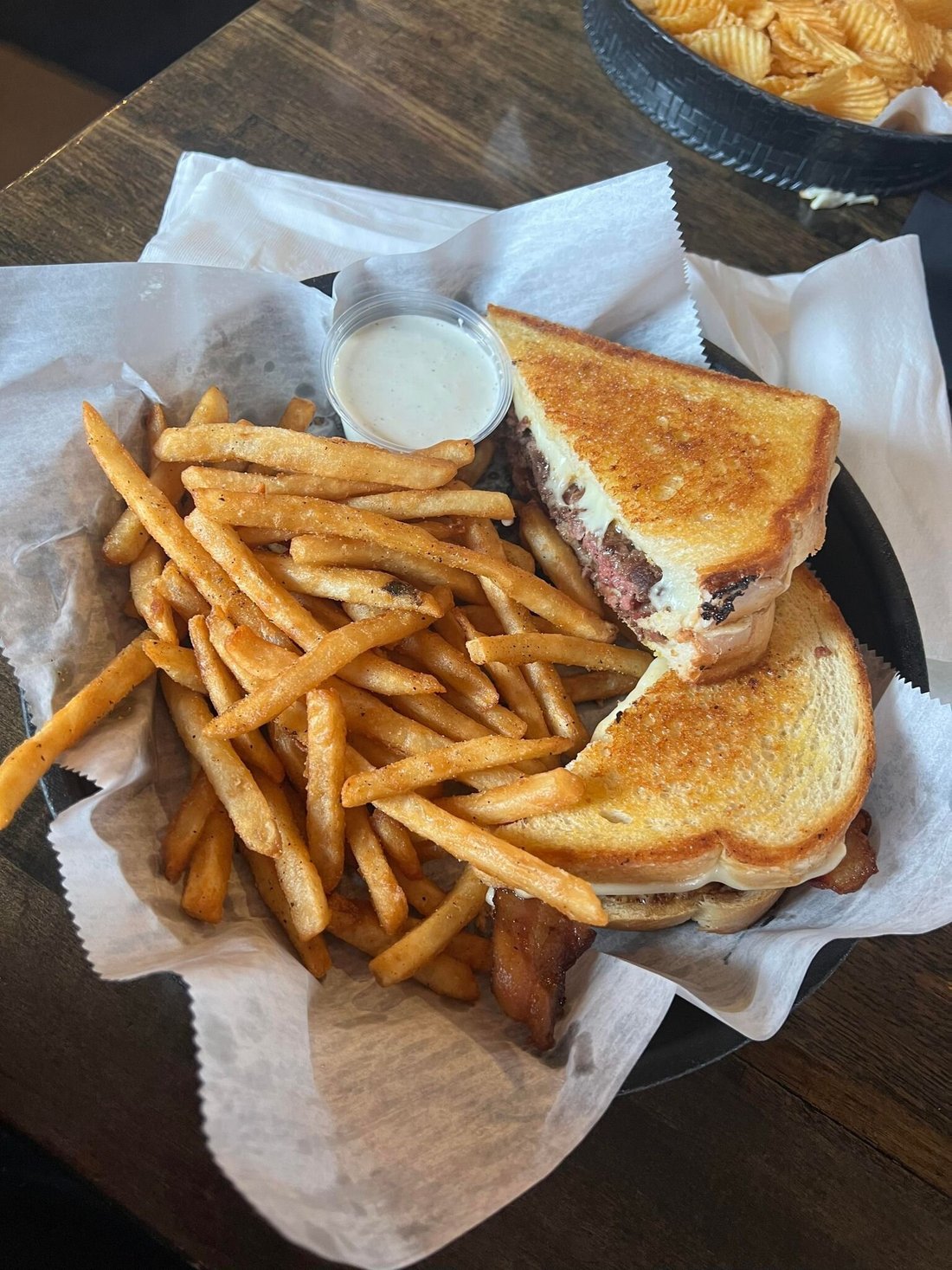 The Win Tavern 33, Jenison - Restaurant Reviews, Photos & Phone Number 