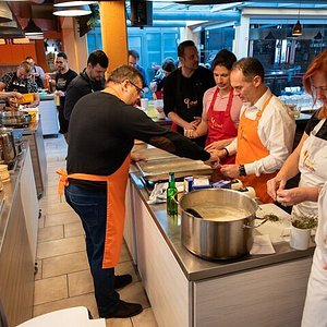 HUNGARIAN CUISINE - COOKING COURSE AT MAKERY - Hungarian Diaspora  Scholarship