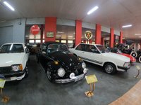 Bar temático todo feito com detalhes de carros, desde assentos, portas e  tudo mais. - Picture of Curitiba Antique Car - Tripadvisor