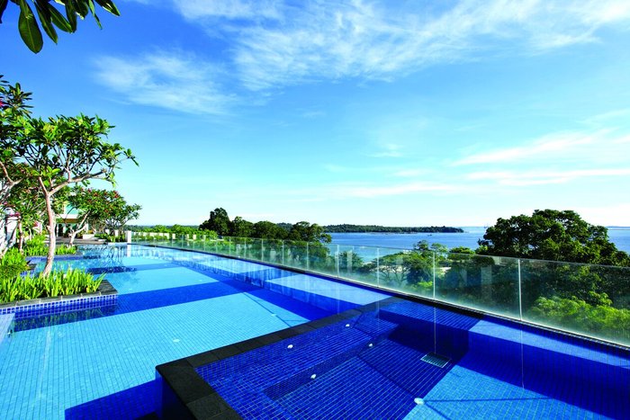 Infinity Pool